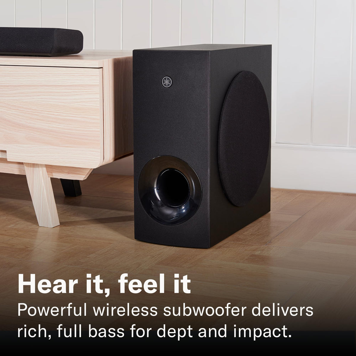 Black Sound Bar with Wireless Subwoofer J690079